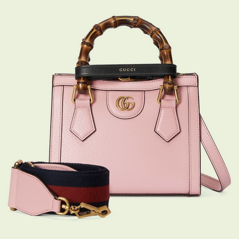 Gucci Handbags 747